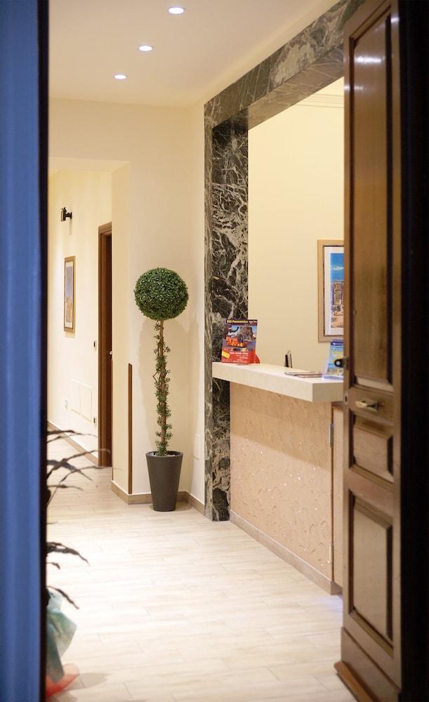 Hotel Sofia Catania Ngoại thất bức ảnh